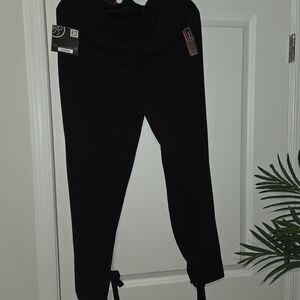 Black Women's Pants